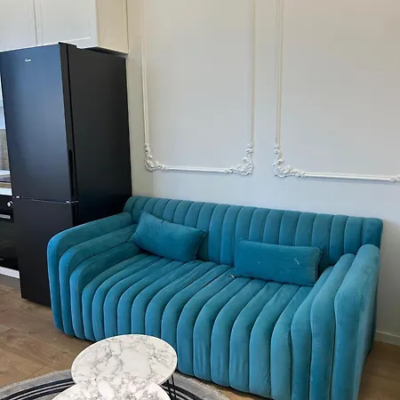 Maison Komuna Apartment *