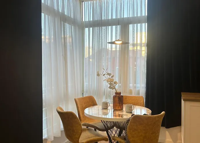 Apartment Maison Komuna Tirana